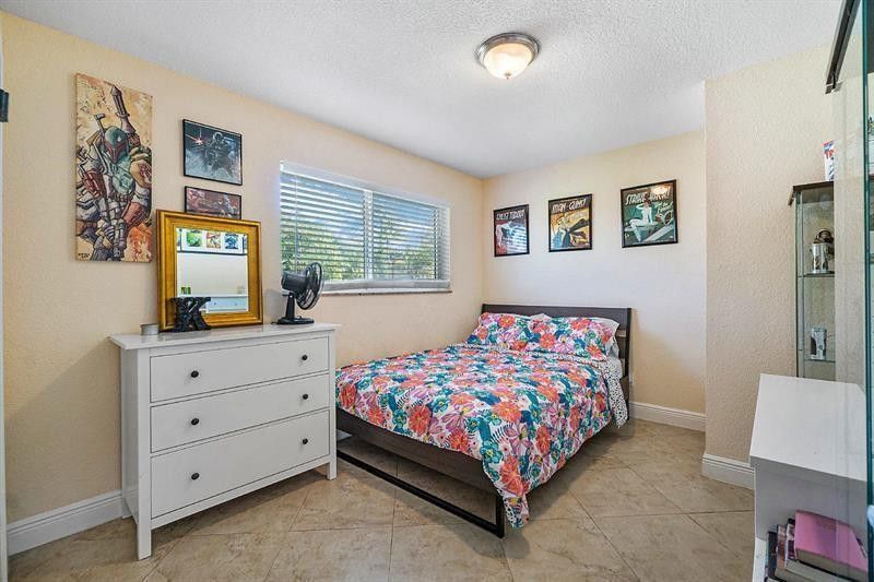 2135 NE 2nd Dr, Boca Raton, FL 33431 Photo