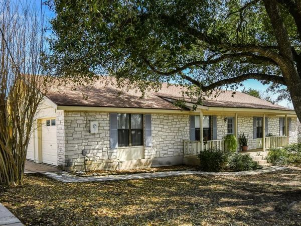 1603 Pin Oak LN, Round Rock, TX 78681