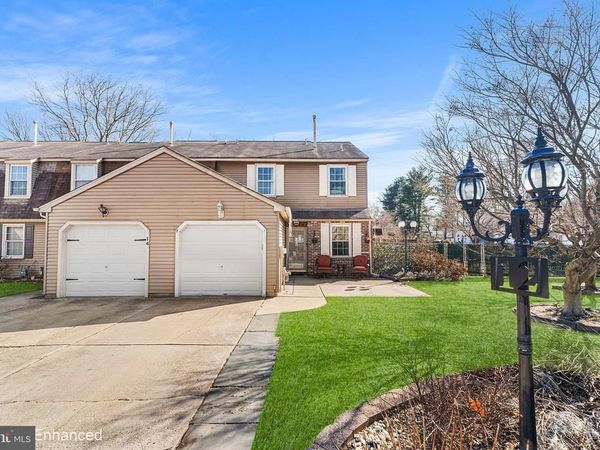 12 RIVER BANK DRIVE, ROEBLING, NJ 08554