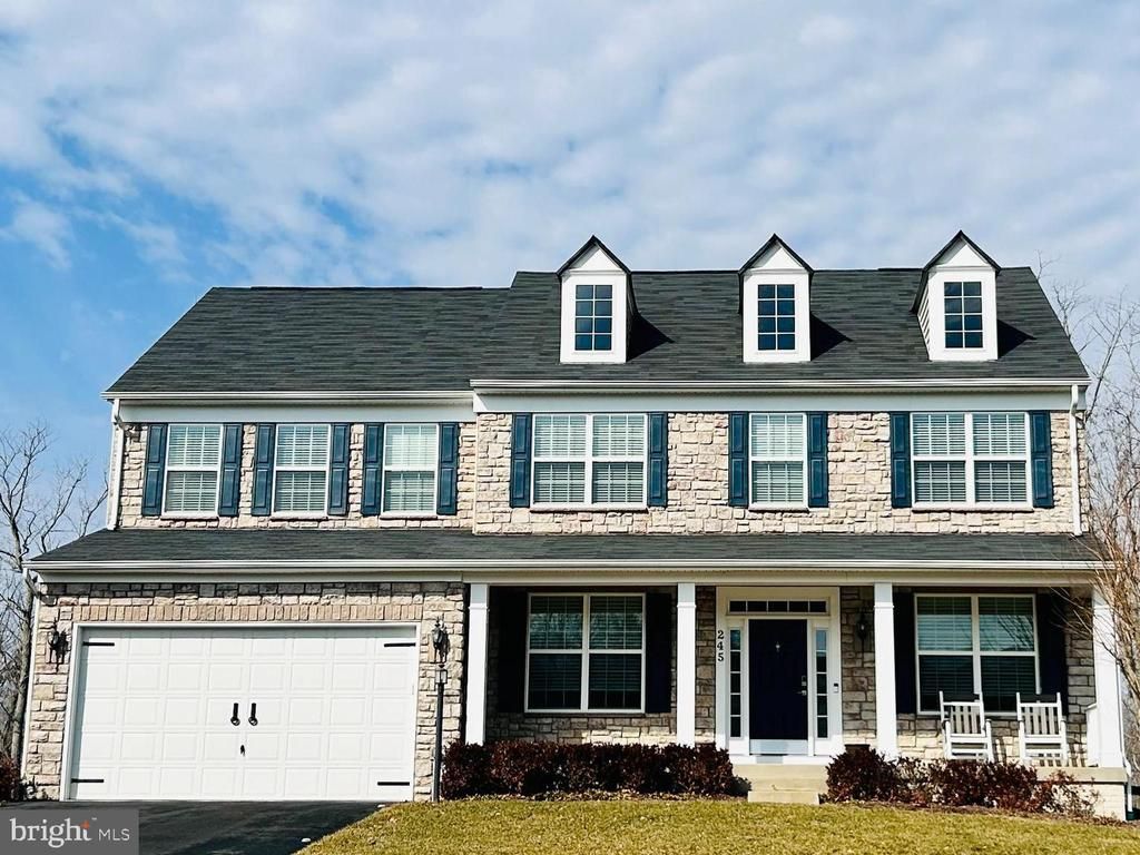 245 Perth Drive , Fredericksburg, VA 22405 Main Photo