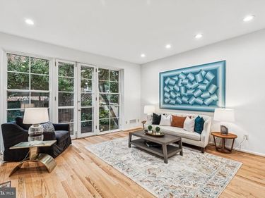 1 BLACKWELL PLACE , PHILADELPHIA, PA 19147