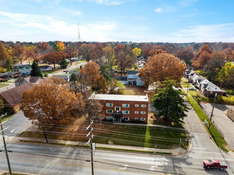 1165 W Galbraith Road, Cincinnati, OH 45231 Photo 14