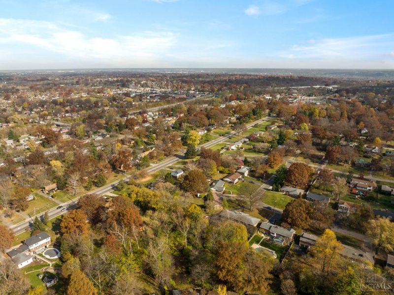 1165 W Galbraith Road, Cincinnati, OH 45231 Photo 26