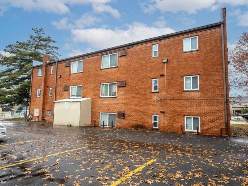 1165 W Galbraith Road, Cincinnati, OH 45231 Photo 7