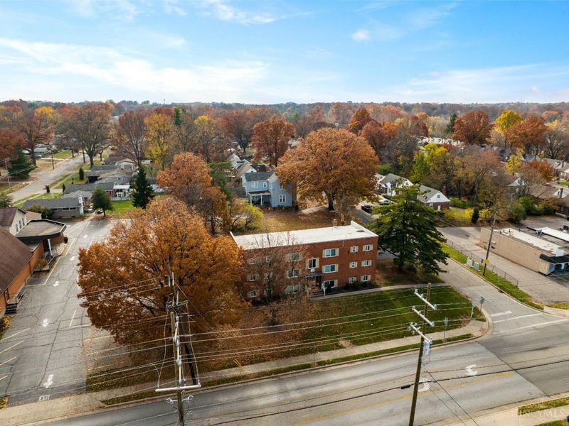 1165 W Galbraith Road, Cincinnati, OH 45231 Photo 9