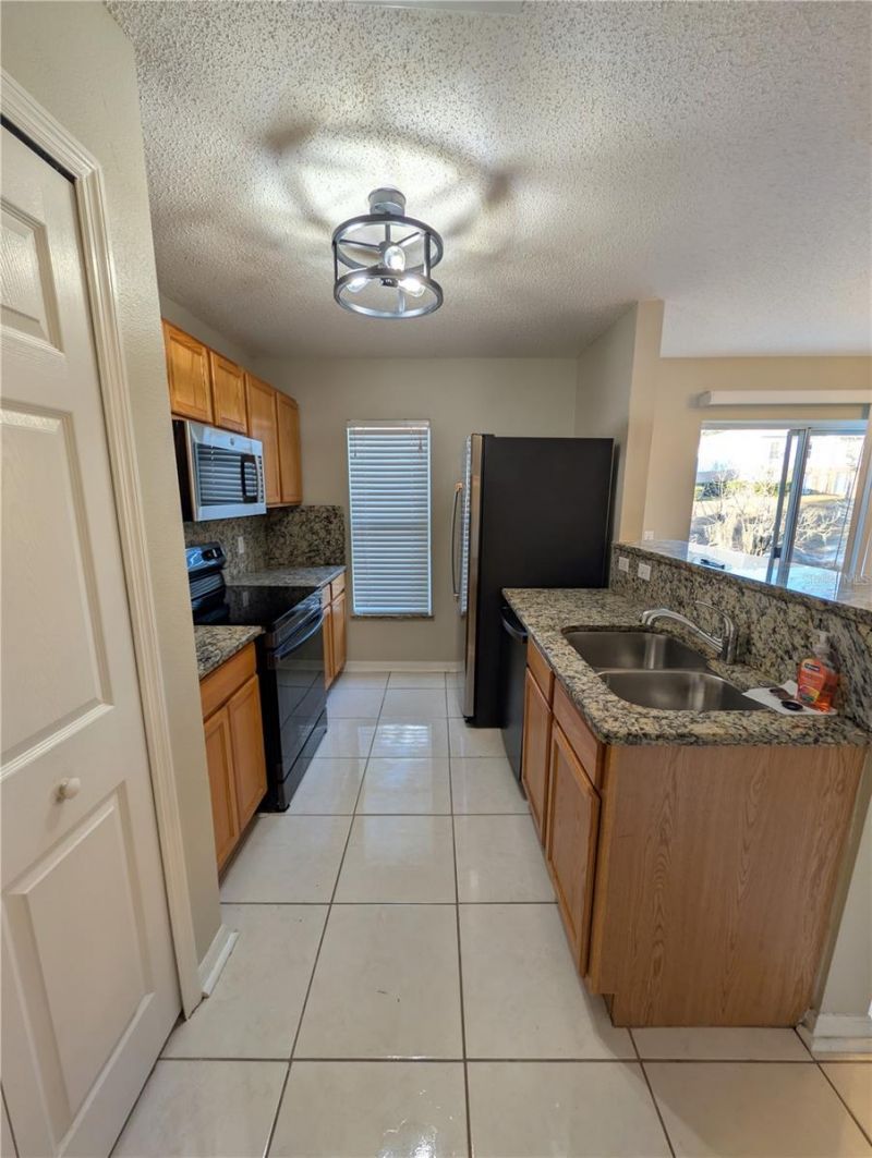 4630 Ashburn Square Drive, Tampa, FL 33610 Photo