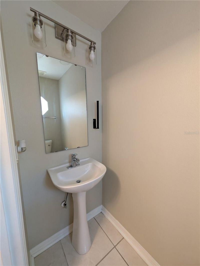 4630 Ashburn Square Drive, Tampa, FL 33610 Photo