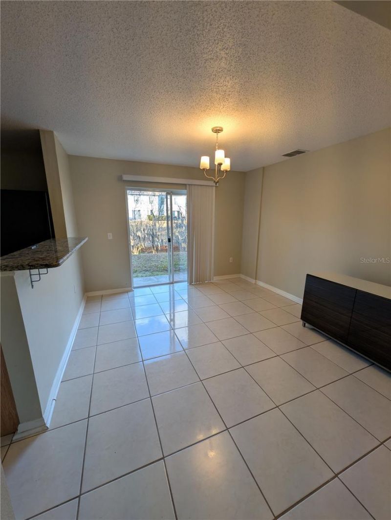 4630 Ashburn Square Drive, Tampa, FL 33610 Photo