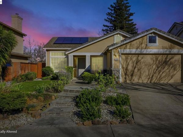 1702 Highland Cir, Fairfield, CA 94534
