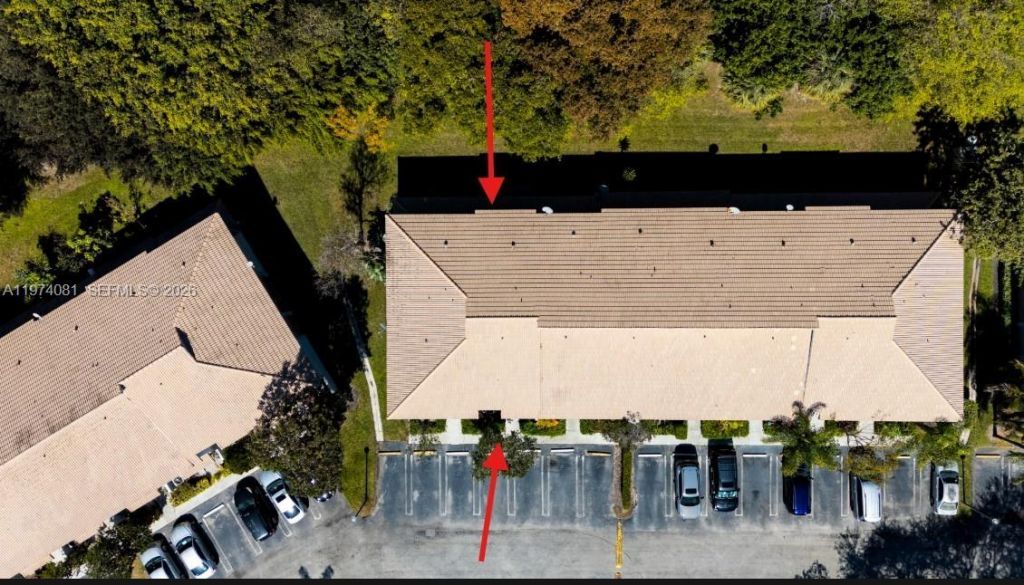 9853 Riverside Dr, Unit 8-24, Coral Springs, FL 33071 Photo