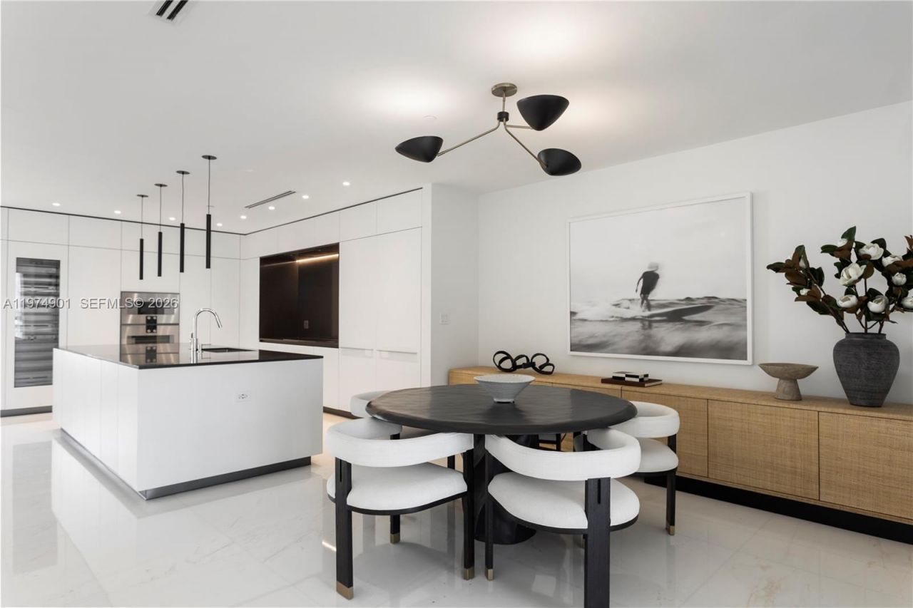 300 Biscayne Boulevard Way, Unit 5002 E, Miami, FL 33131 Photo