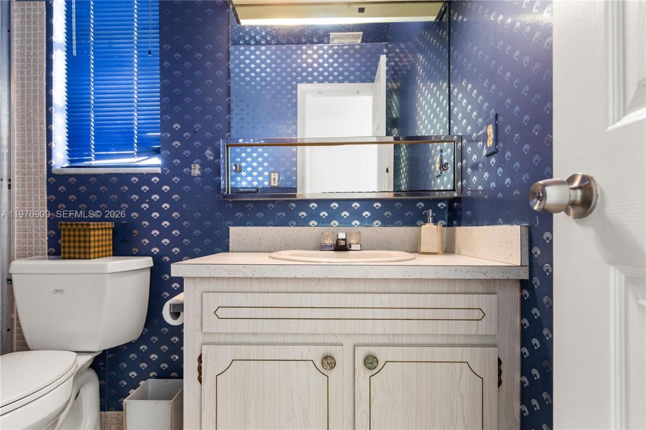 1400 N Tallwood Ave, Unit 306, Hollywood, FL 33021 Photo