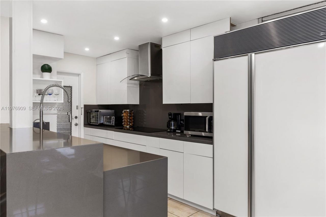 1400 N Tallwood Ave, Unit 306, Hollywood, FL 33021 Photo