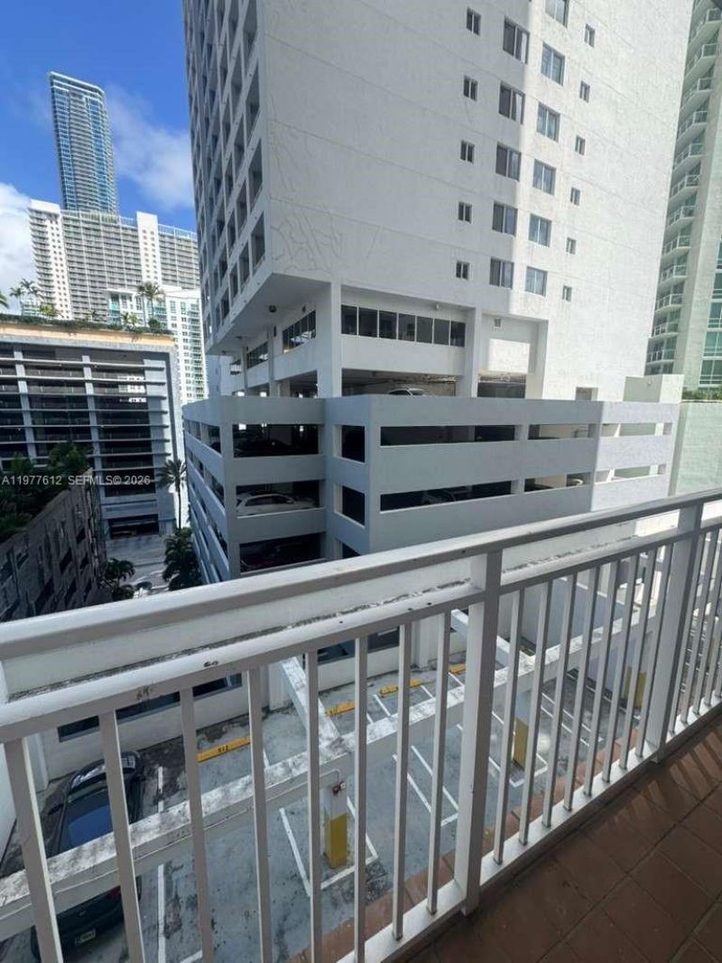 185 SE 14th Ter , Unit 812, Miami, FL 33131 Photo