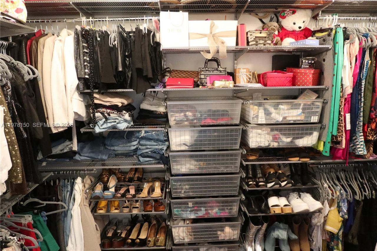 10923 NW 70th St , Unit 10923, Doral, FL 33178 Photo