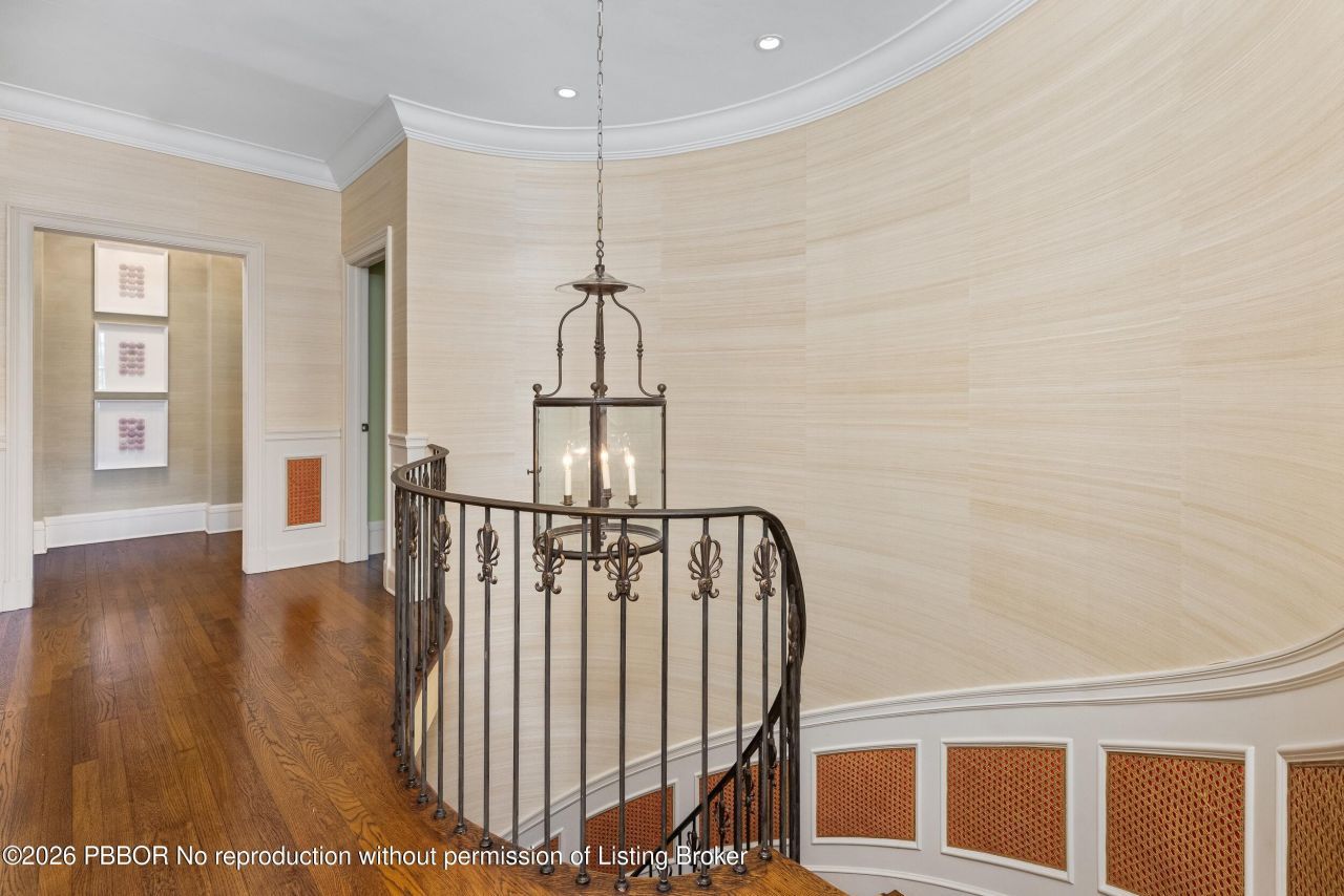 246 Emerald Lane, Palm Beach, FL 33480 Photo