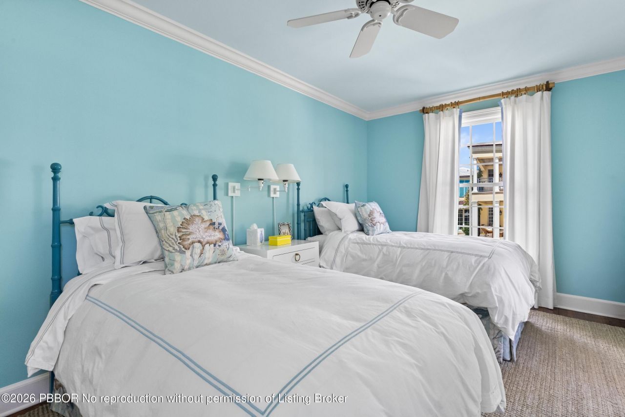 246 Emerald Lane, Palm Beach, FL 33480 Photo