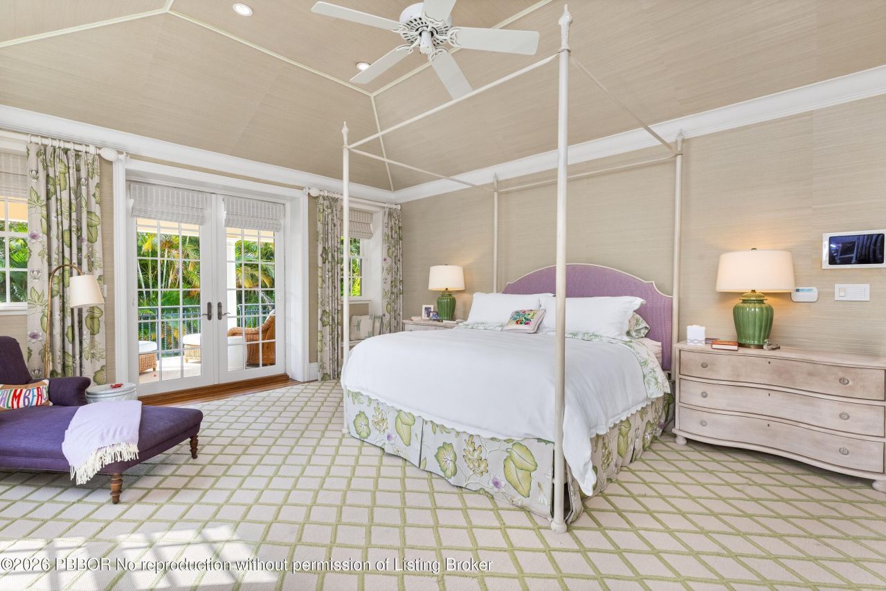 246 Emerald Lane, Palm Beach, FL 33480 Photo