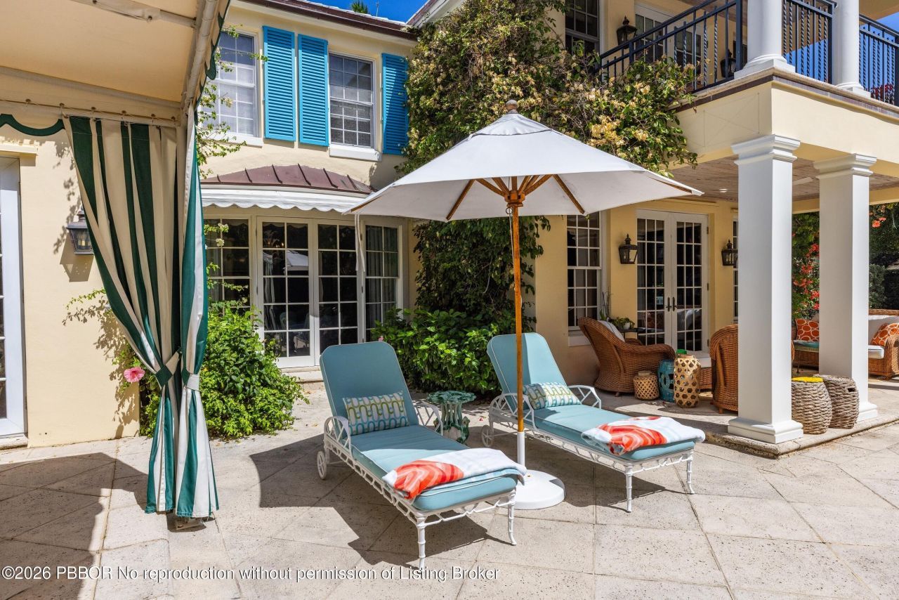 246 Emerald Lane, Palm Beach, FL 33480 Photo