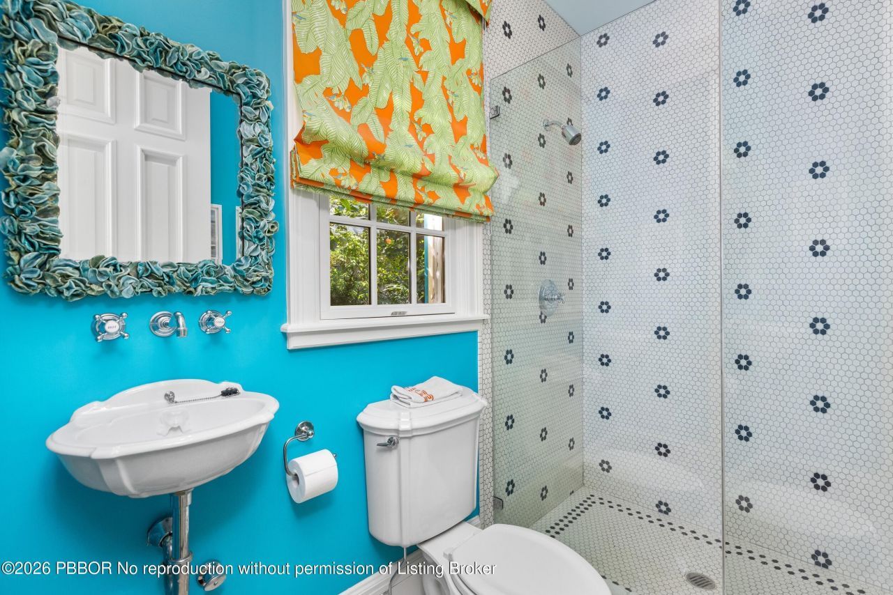 246 Emerald Lane, Palm Beach, FL 33480 Photo