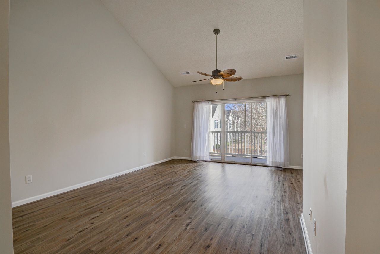 134 Scotch Broom Dr. Photo 11