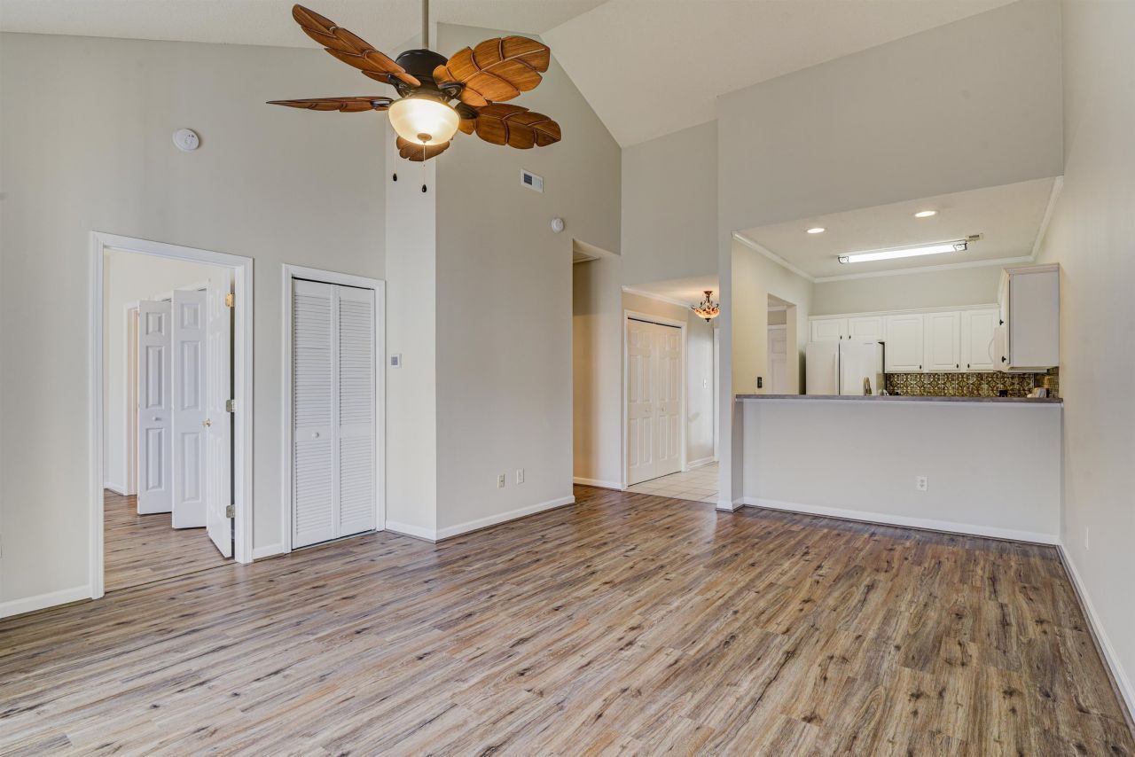 134 Scotch Broom Dr. Photo 13