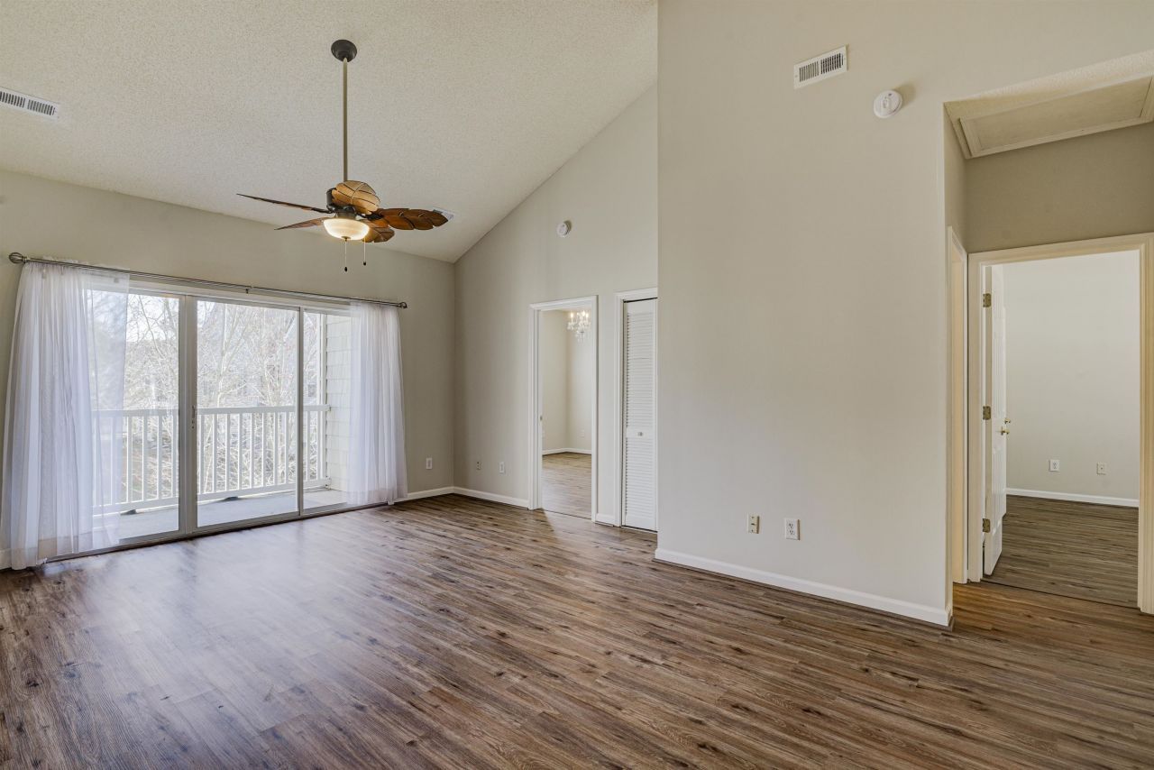 134 Scotch Broom Dr. Photo 15