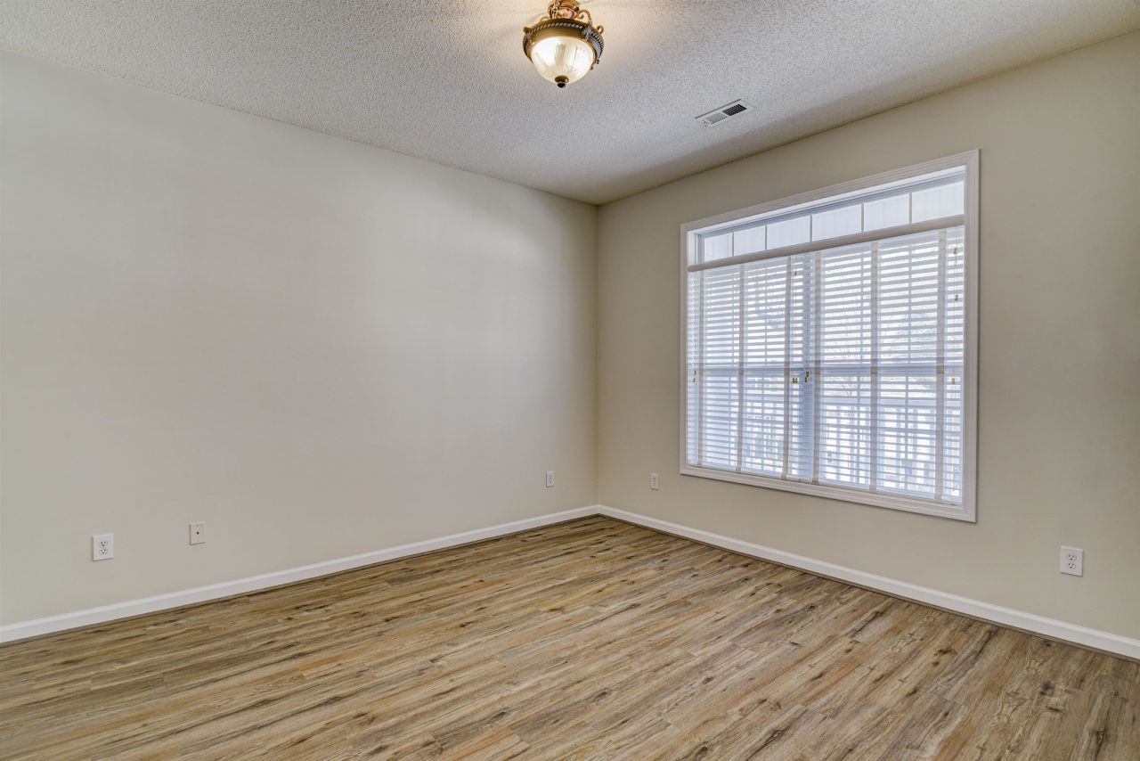 134 Scotch Broom Dr. Photo 21