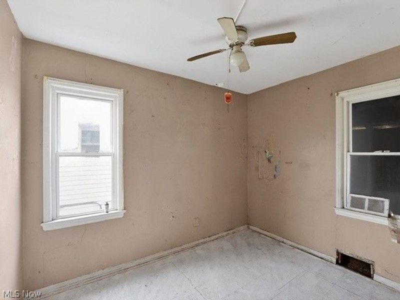 11922 Lena Avenue, Cleveland, OH 44135 Photo 7