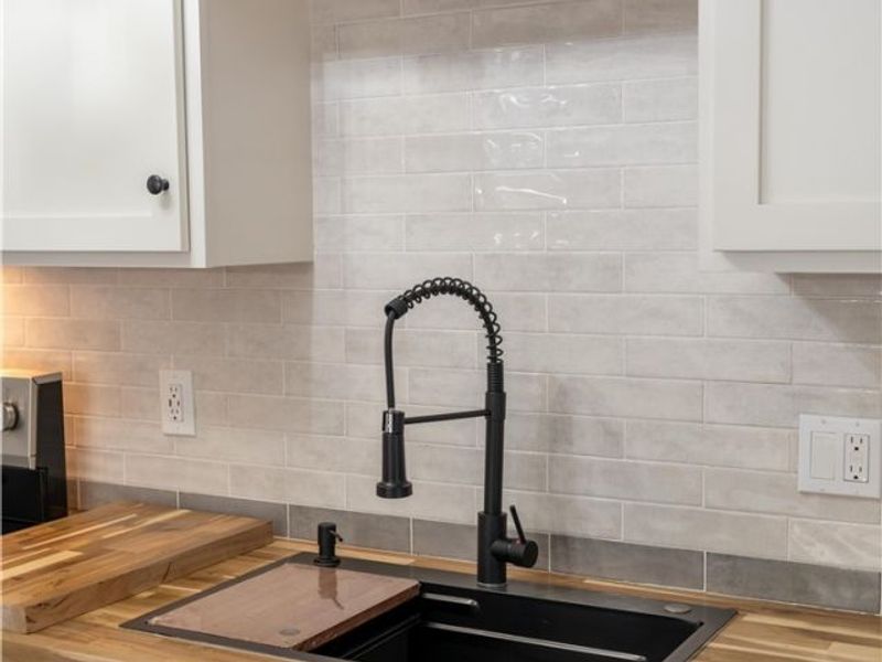 350 Silver Meadows Drive, Kent, OH 44240 Photo 16