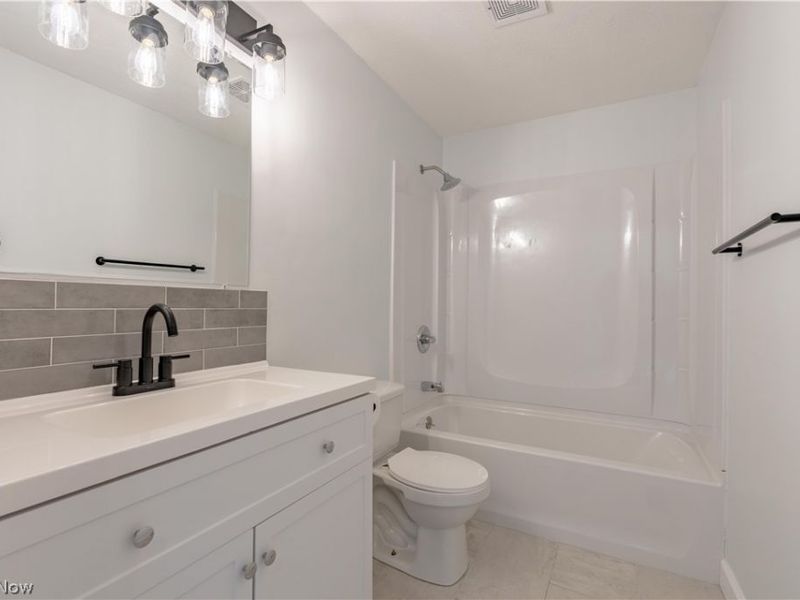 350 Silver Meadows Drive, Kent, OH 44240 Photo 19