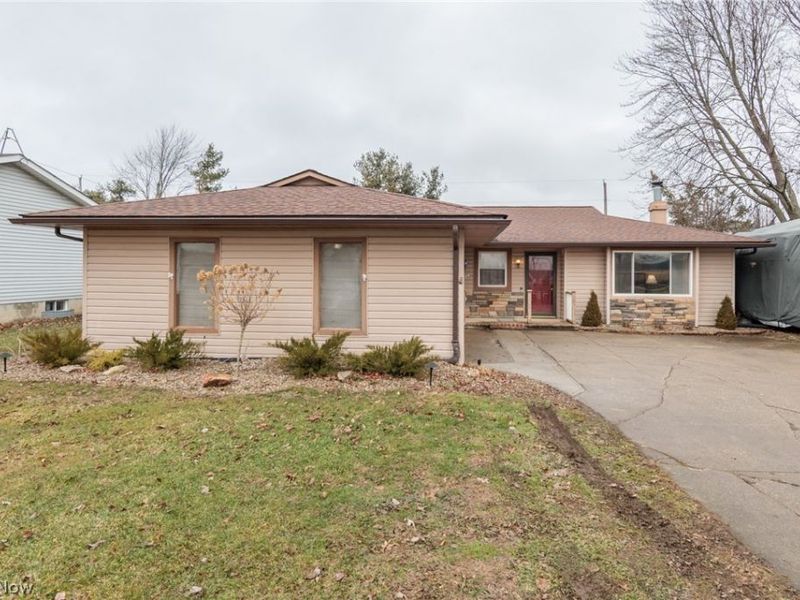 308 Jones Road, Wellington, OH 44090 Photo 1