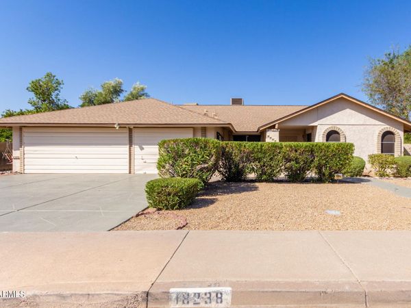 18238 N 43RD Drive, Glendale, AZ 85308