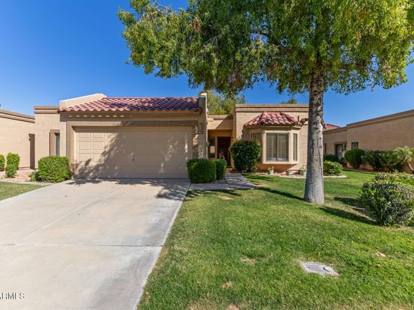 9712 W TONTO Lane, Peoria, AZ 85382