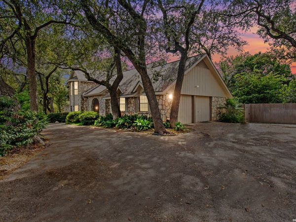 202 Country Wood, San Antonio, TX 78216