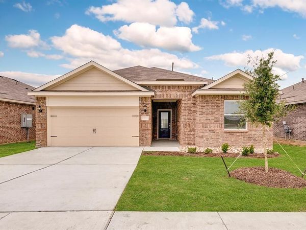 101 Condie Russell Avenue, Venus, TX 76084