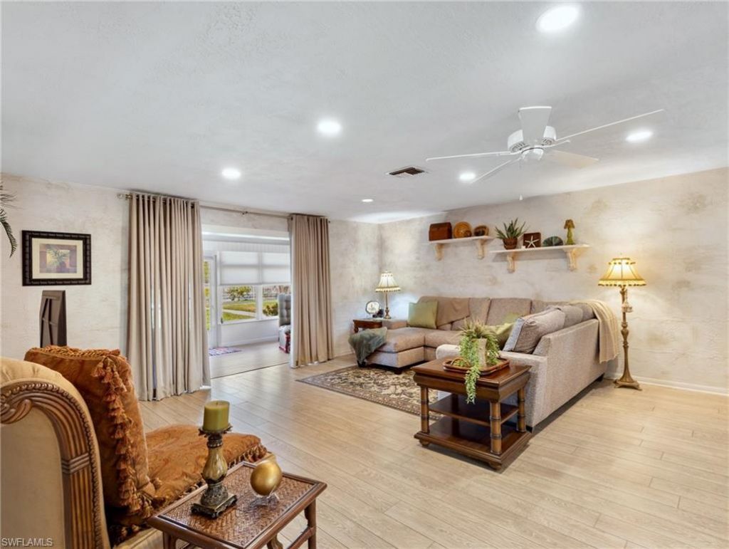5560 Trellis Ln, Fort Myers, FL 33919 Photo
