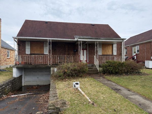 10124 Chester Road, Woodlawn, OH 45215