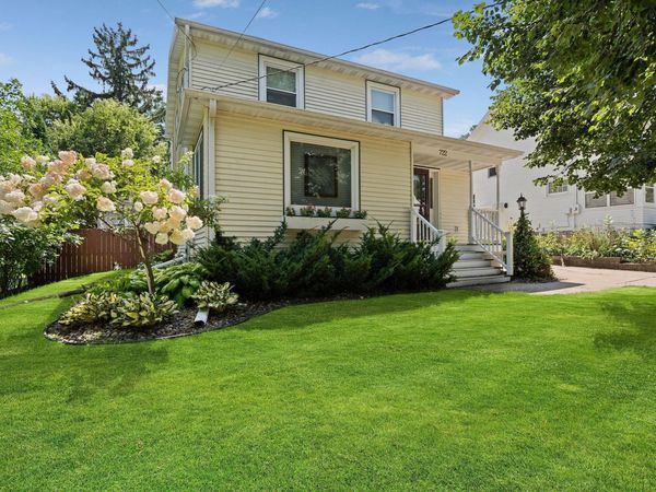 722 7th Street SW, Rochester, MN 55902