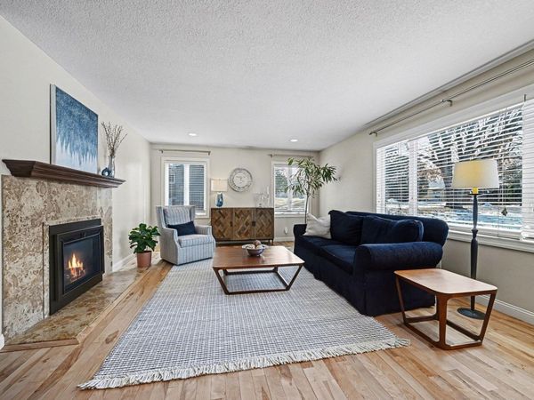 4713 Fairhills Road W, Minnetonka, MN 55345