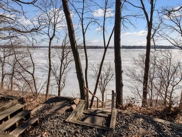 4877 Island View Drive , Mound, MN 55364