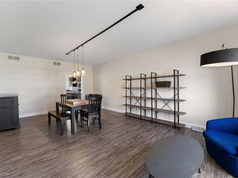 524 Berklee Drive, Poland, OH 44514 Photo 12