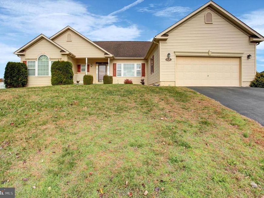 2944 Constellation Drive , Chambersburg, PA 17202 Main Photo