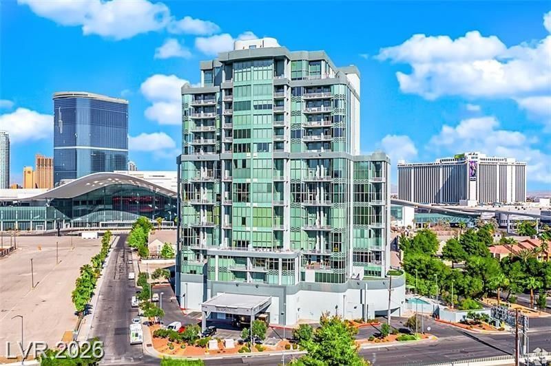 360 E Desert Inn Road, Unit 407, Las Vegas, NV 89109 Main Photo