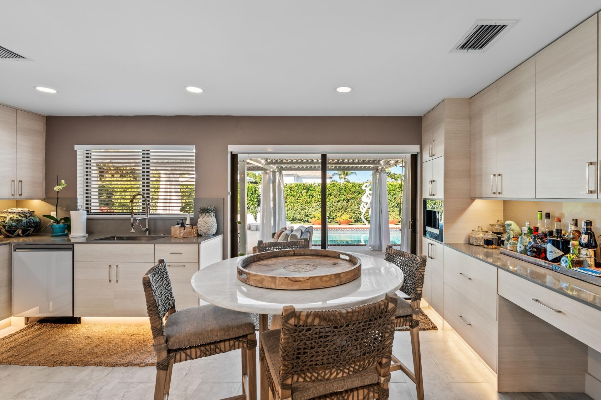 3605 S Lake Drive, Boynton Beach, FL 33435 Photo