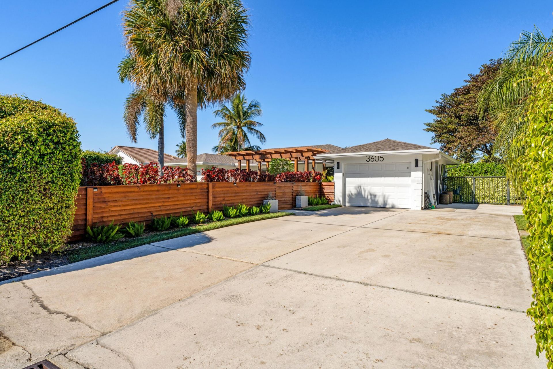 3605 S Lake Drive, Boynton Beach, FL 33435 Photo