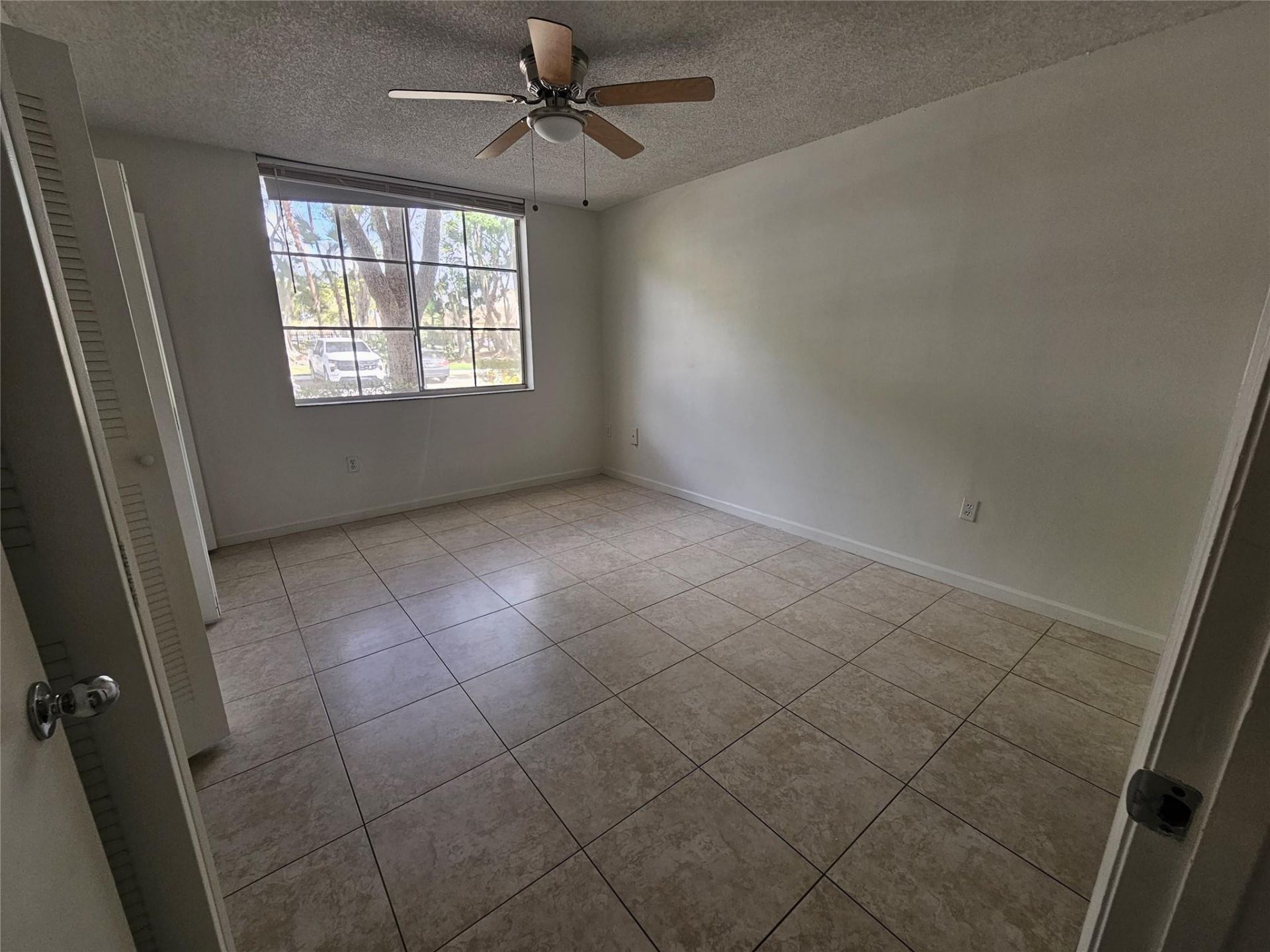 12172 St Andrews Place, Unit 111, Miramar, FL 33025 Photo