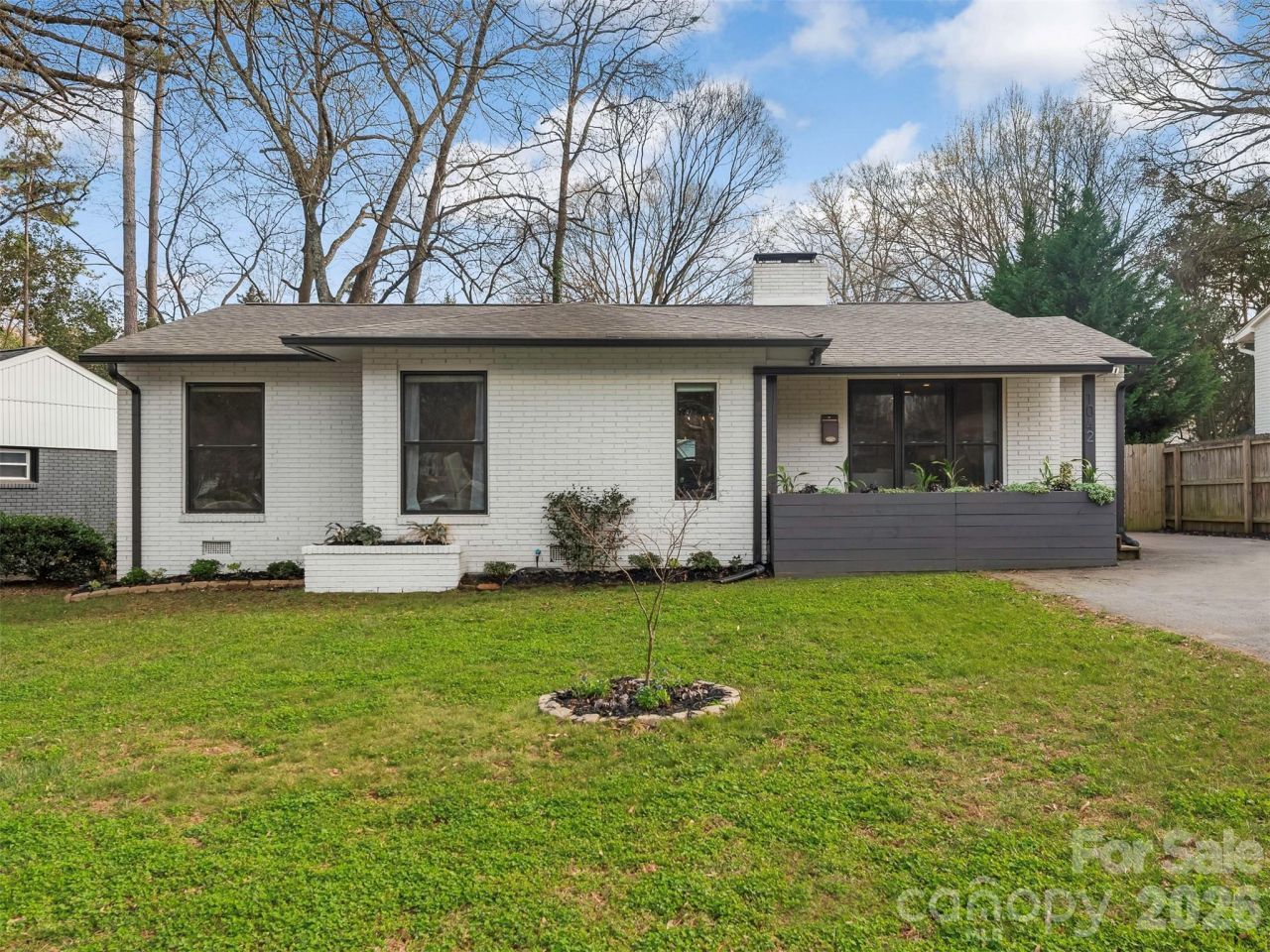 1042 Broadmoor Drive, Charlotte, NC 28209 Main Photo