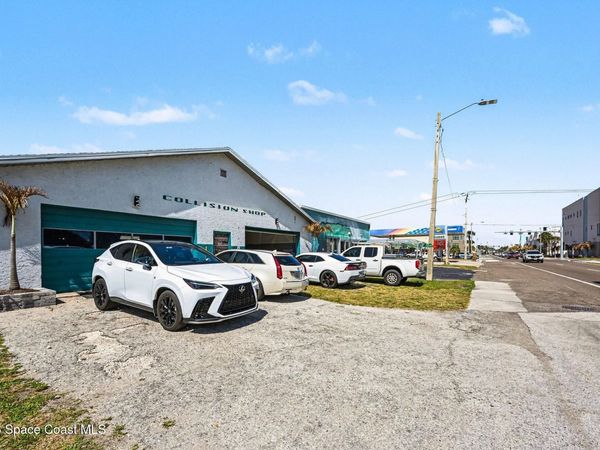 150 S Orlando Avenue, Cocoa Beach, FL 32931