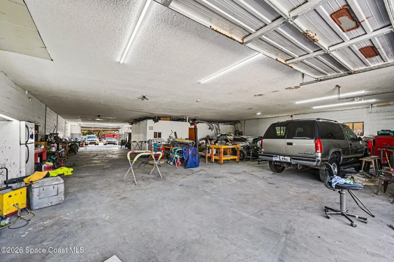 150 S Orlando Avenue, Cocoa Beach, FL 32931 Photo